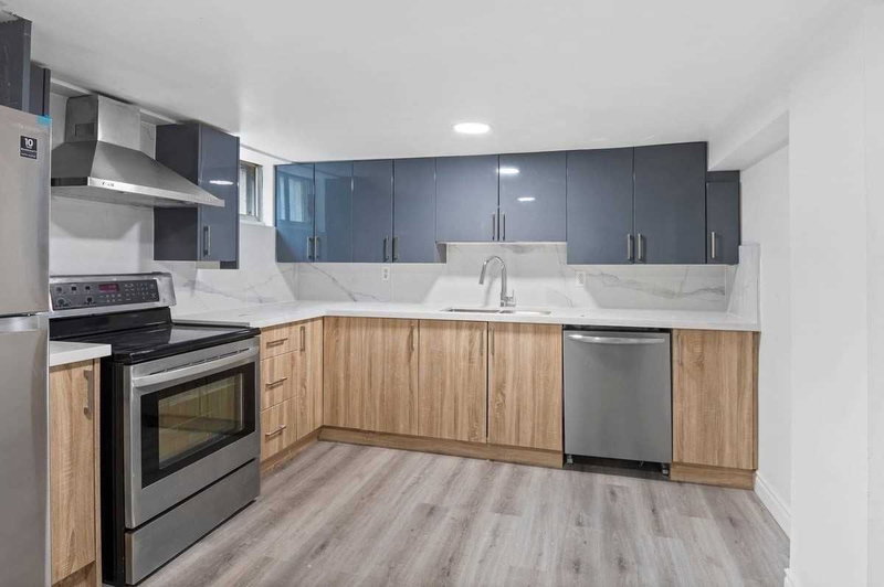 Lower - 380 Phillip Murray Ave, Oshawa, L1J1H3 | Image 2