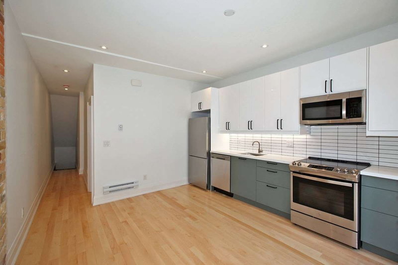 #3 - 167 Broadview Ave, Toronto, M4M2G3 | Image 2