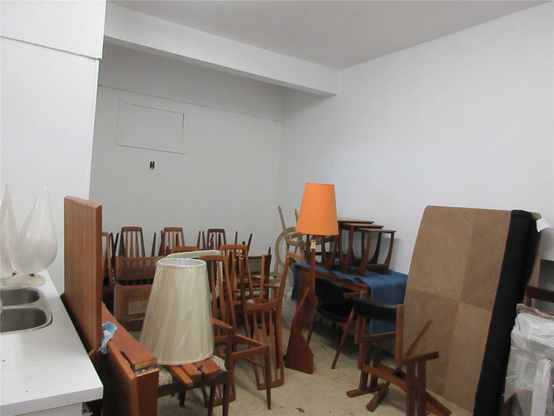 50 Bond St E, Oshawa, L1G1B1 | Image 2