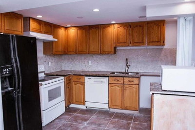 Detached House leased at 824 Crowells Street, Oshawa, Ontario, L1K1X3 - Pinecrest - MLS: E5749150