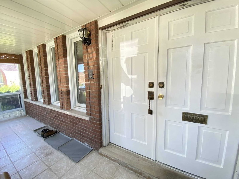 35 Lambeth Sq E, Toronto, M1W3B3 | Image 3