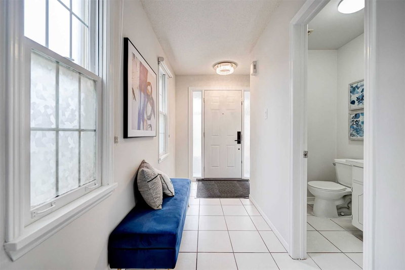 256 Alexmuir Blvd, Toronto, M1V 1T7 | Image 3