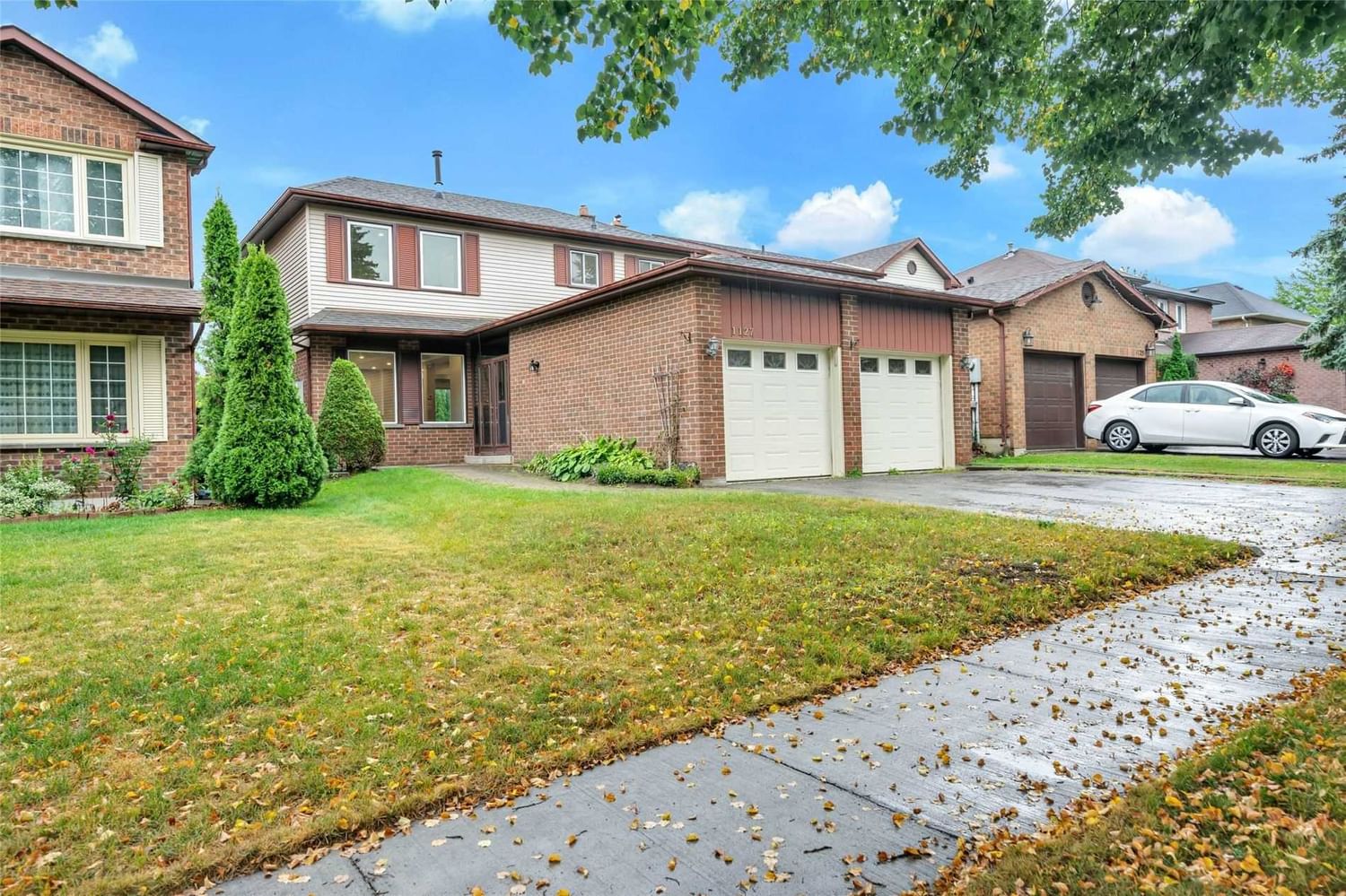 Detached House leased at 1127 Meadowlane Crescent, Pickering, Liverpool, L1X1S9 - MLS: E5752830