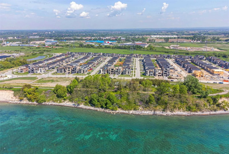 215 Port Darlington Rd, Clarington, L1C 4A7 | Image 3