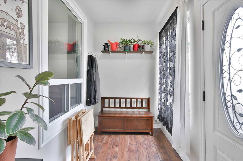 94 Meighen Ave, Toronto, M4B2H7 | Image 3