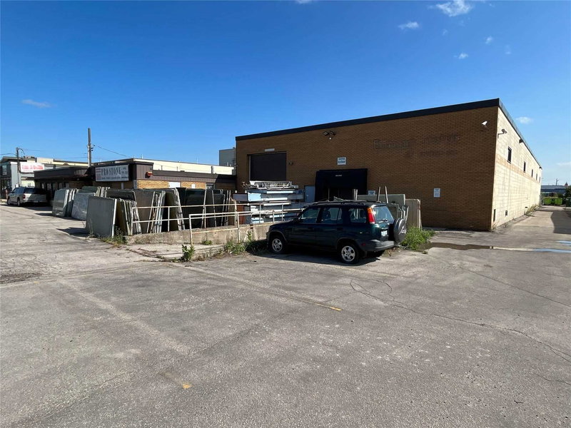 19 Bertrand Ave, Toronto, M1L2P3 | Image 2