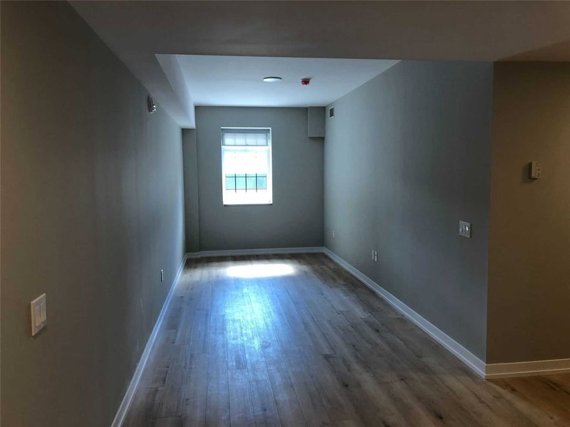 218 - 70 King St E, Oshawa, L1H 0A2 | Image 3