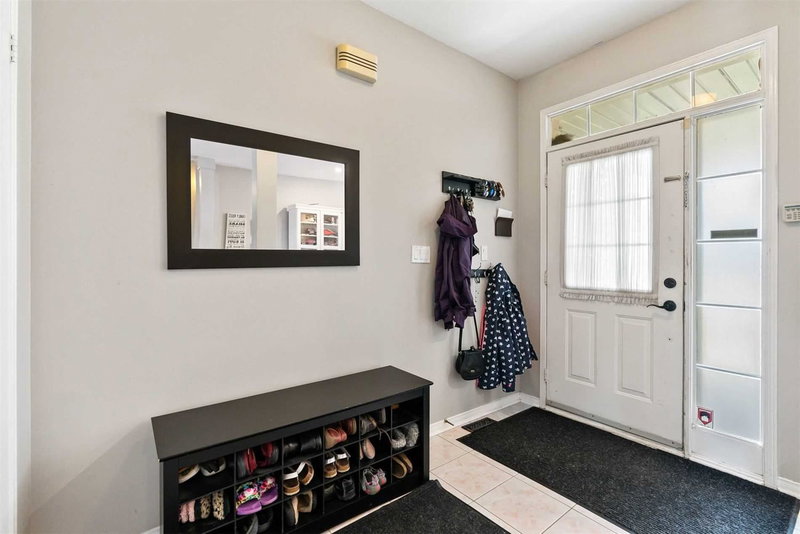 1296 Margate Dr, Oshawa, L1K 2S5 | Image 3