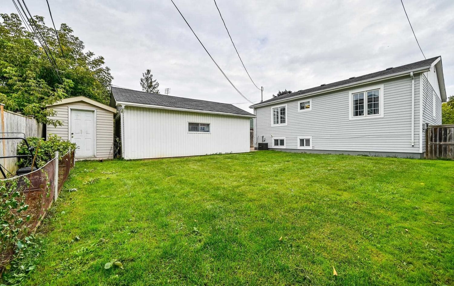 Listing Image 33