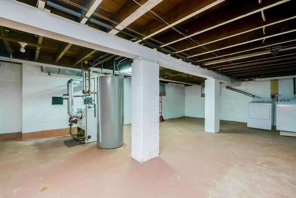 Listing Image 28