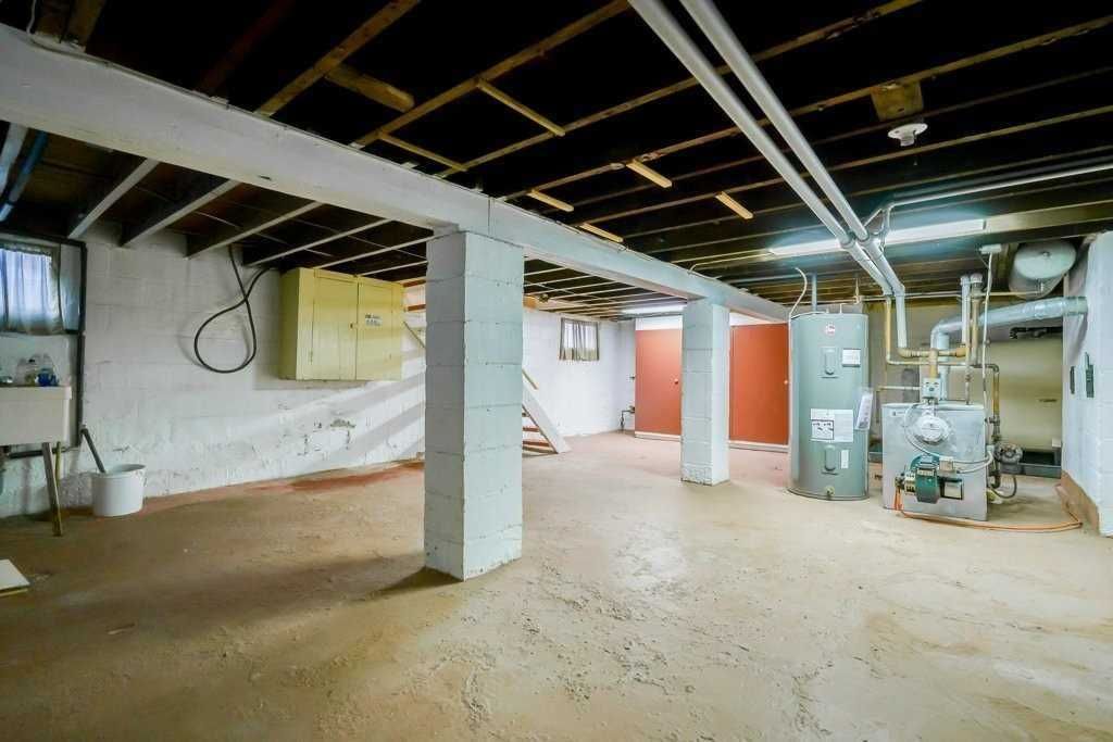 Listing Image 32