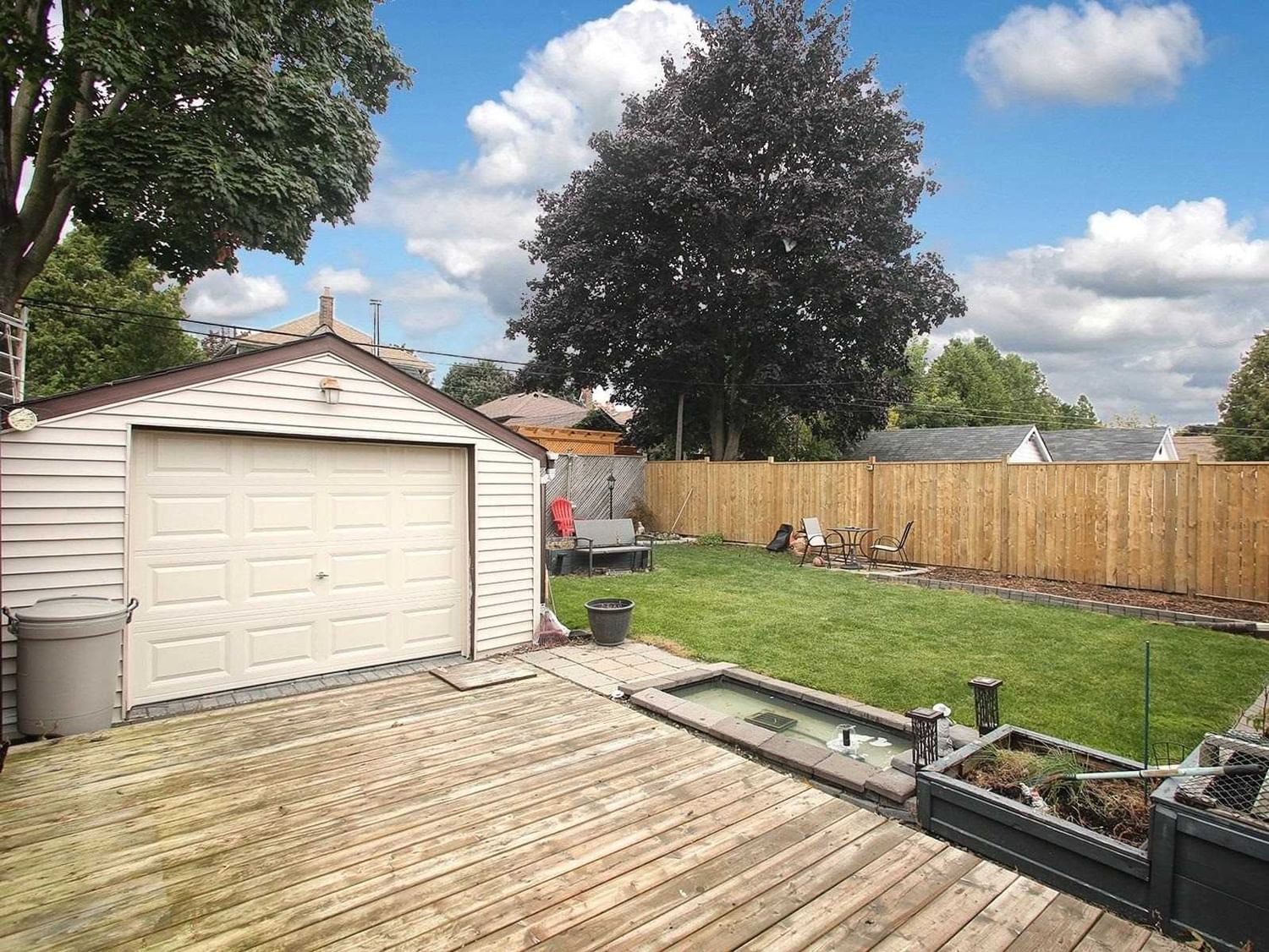 Listing Image 14