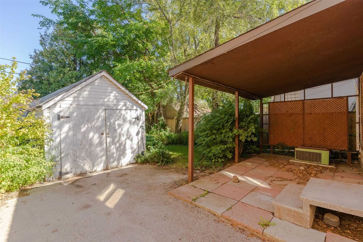 Listing Image 7