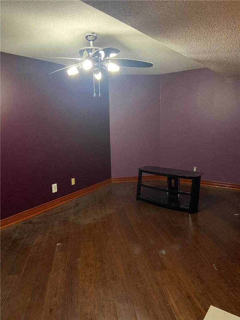 564 Military Tr, Toronto, M1E5A9 | Image 2