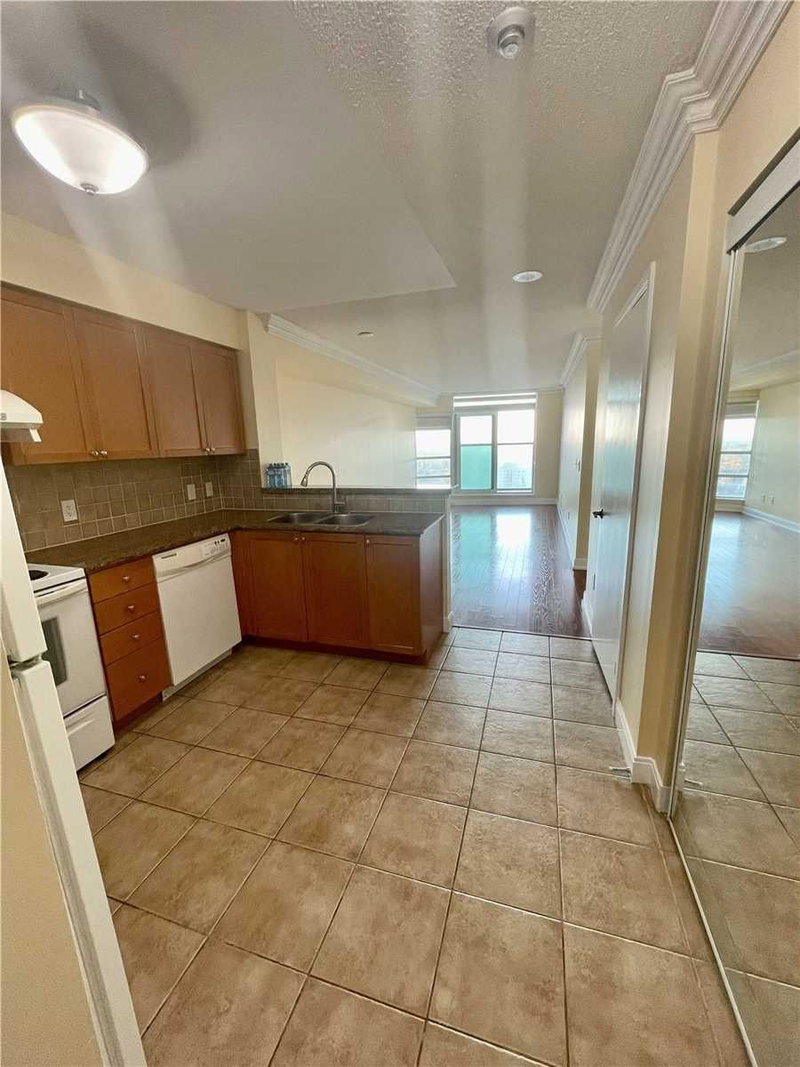 2320 - 238 Bonis Ave, Toronto, M1T2W7 | Image 3