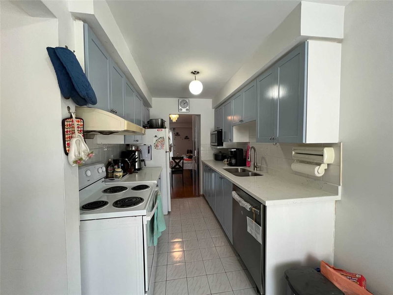 58 Glanvil Cres, Toronto, M1B 4R7 | Image 3