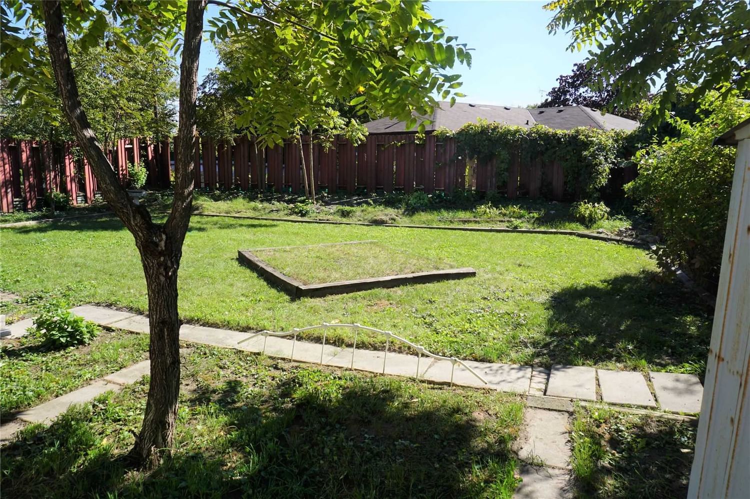 Listing Image 30