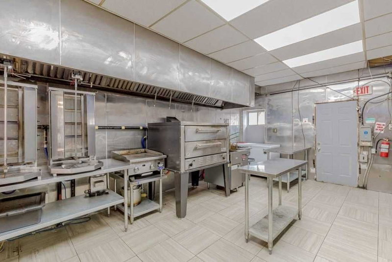 977 O'connor Dr, Toronto, M4B2T1 | Image 2