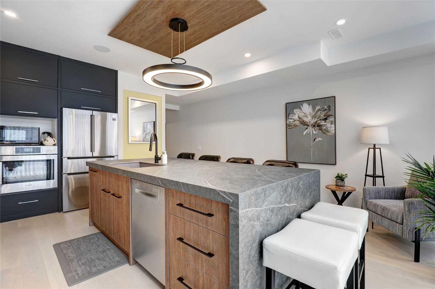 Detached House sold at 63 Jones Avenue, Toronto, South Riverdale, M4M2Z7 - MLS: E5799523