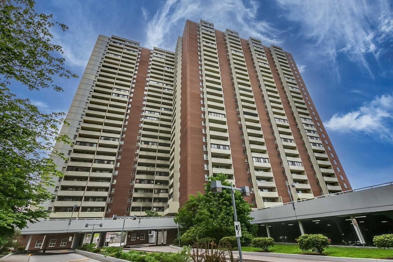 1701 - 5 Massey Sq, Toronto, M4C5L6 | Image 2