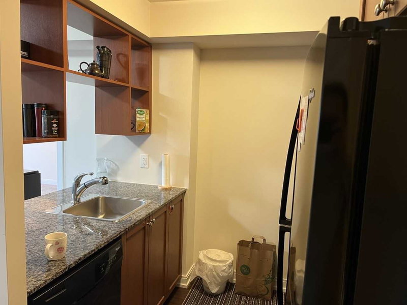 506 - 151 Village Green Sq, Toronto, M1S0K5 | Image 3