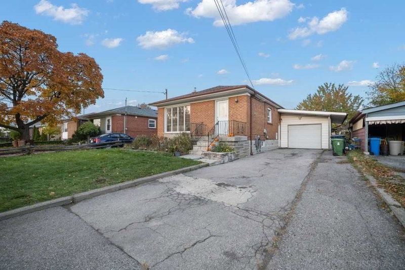 17 Electro Rd, Toronto, M1R2A6 | Image 3