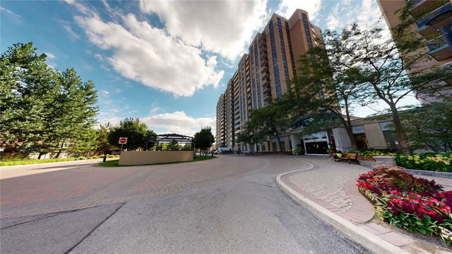 1521 - 8 Mondeo Drive