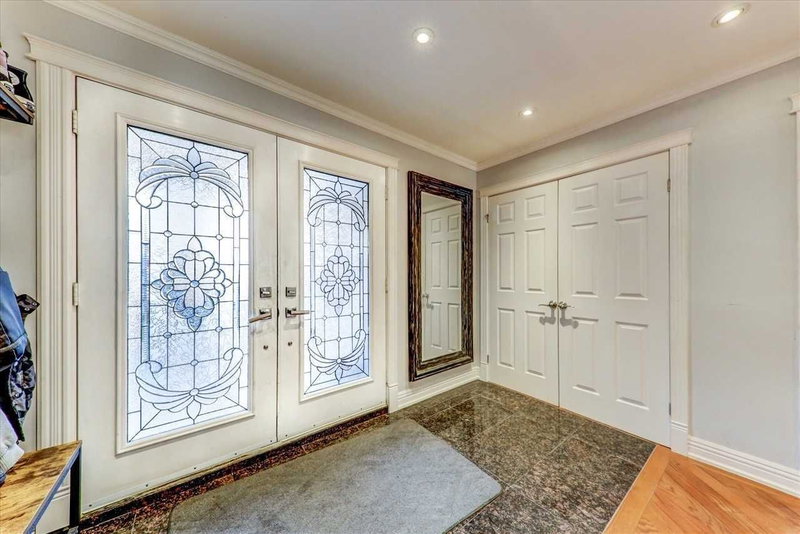 56 Cedar Brae Blvd, Toronto, M1J 2K5 | Image 3