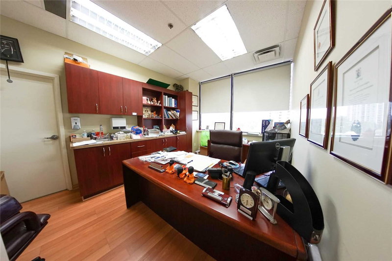 511 - 2347 Kennedy Rd, Toronto, M1T3T8 | Image 2