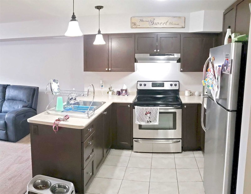 416 Bloor St E, Oshawa, L1H 3M8 | Image 2