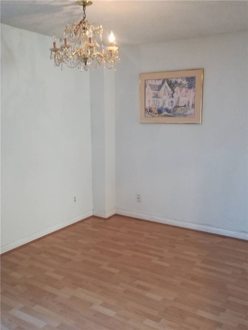 52 Danilack Crt, Toronto, M1V4L5 | Image 2