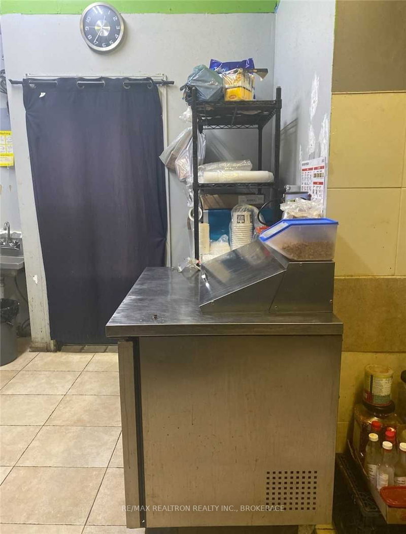 3547 St Clair Ave E, Toronto, M1K 1L6 | Image 2