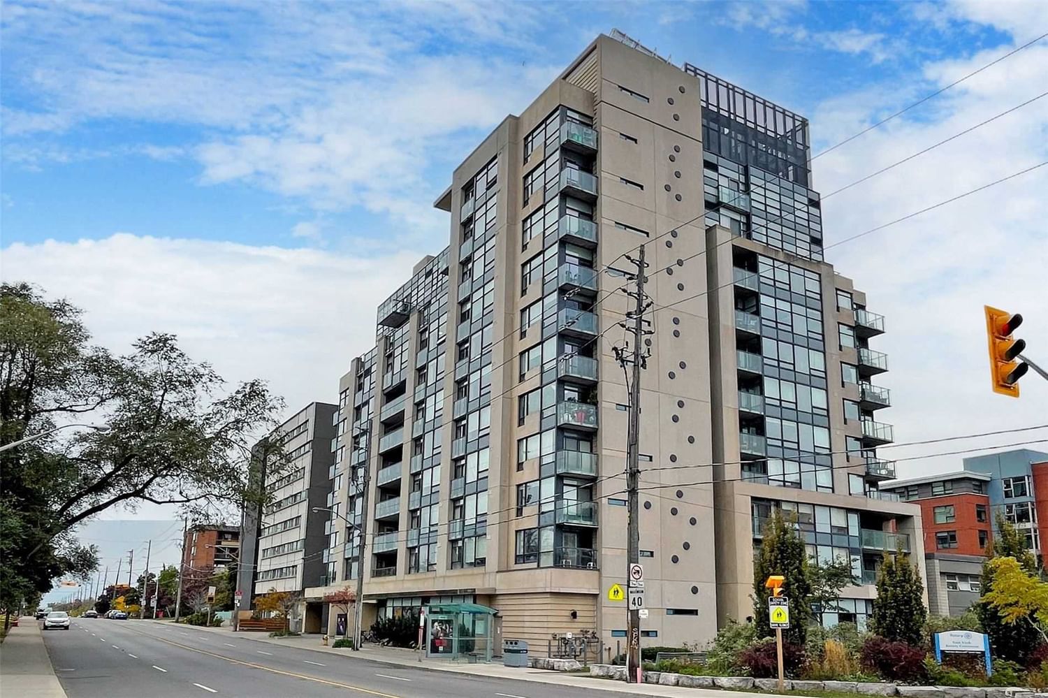 Condo leased at 811-280 Donlands Avenue, Toronto, Danforth Village-East York, M4J3R4 - MLS: E5841250