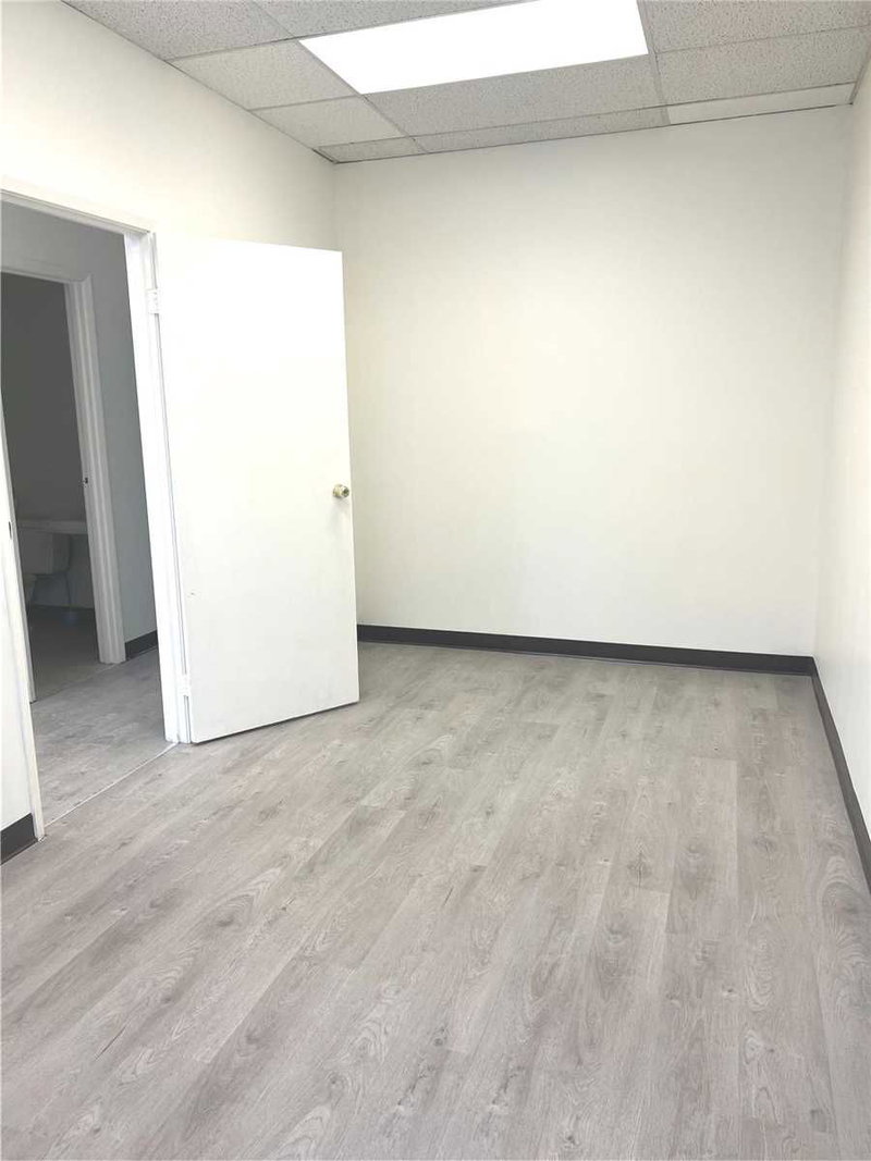 208 - 50 Silver Star Blvd, Toronto, M1V 3L3 | Image 2