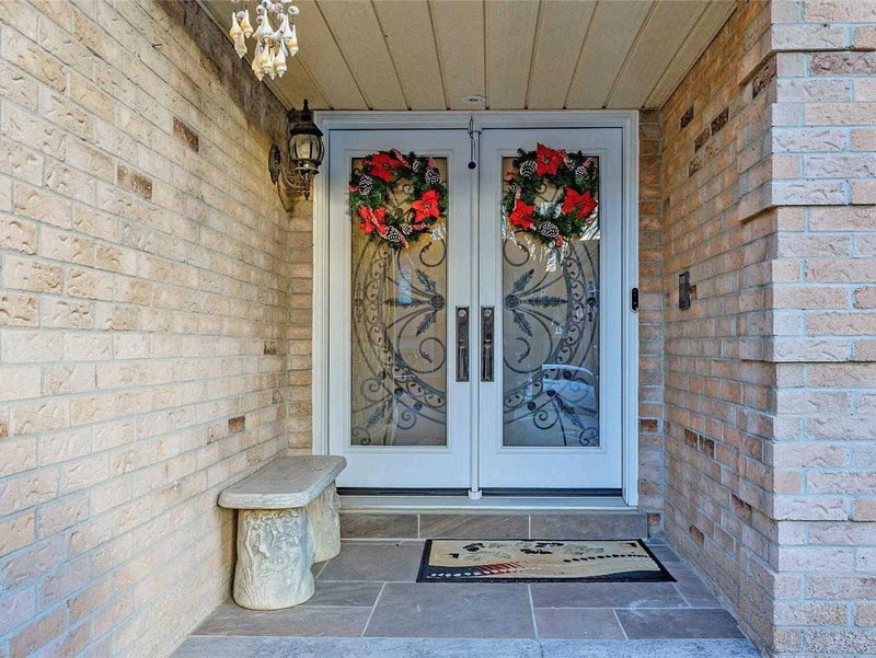 45 Rotherglen Rd N, Ajax, L1T1T3 | Image 2