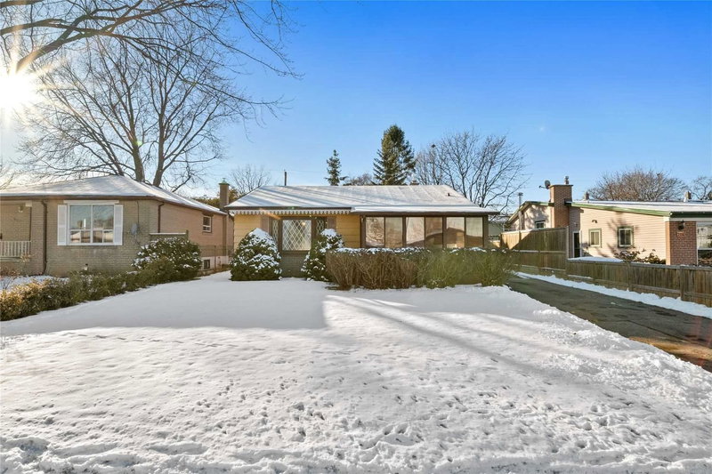 712 Annland St, Pickering, L1W1B4 | Image 2
