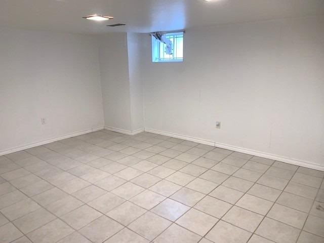 Bsmt - 46 Medhurst Rd, Toronto, M4B 1B1 | Image 3