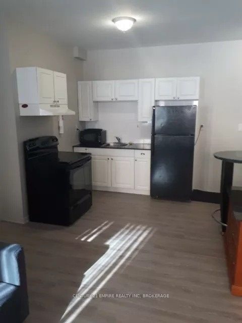 9 - 71 King Street