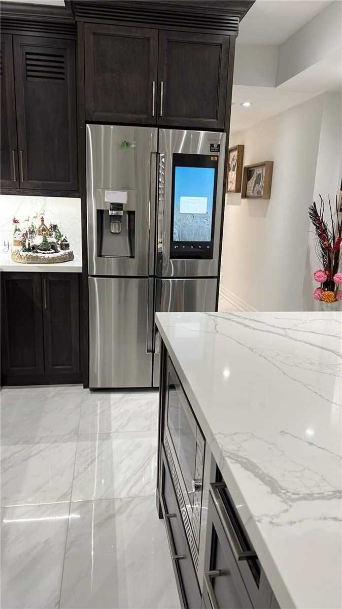 A - 1027 Pape Ave, Toronto, M4K 3W1 | Image 3