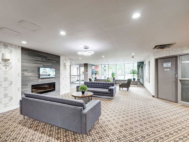 515 - 11753 Sheppard Avenue