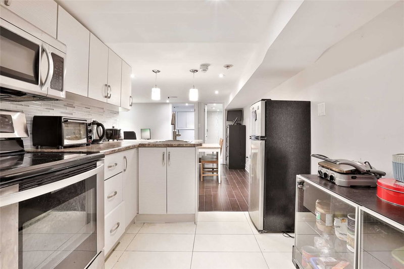 Lower - 207 Cedarvale Ave, Toronto, M4C 4K3 | Image 3