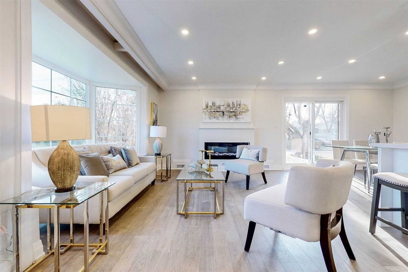 12 Bonnechere Cres, Toronto, M1K 4Y8 | Image 3