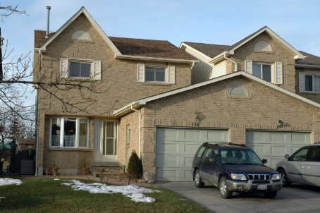 Detached House sold at 738 Stonepath Circle, Pickering, Amberlea, L1V3T1 - MLS: E588168