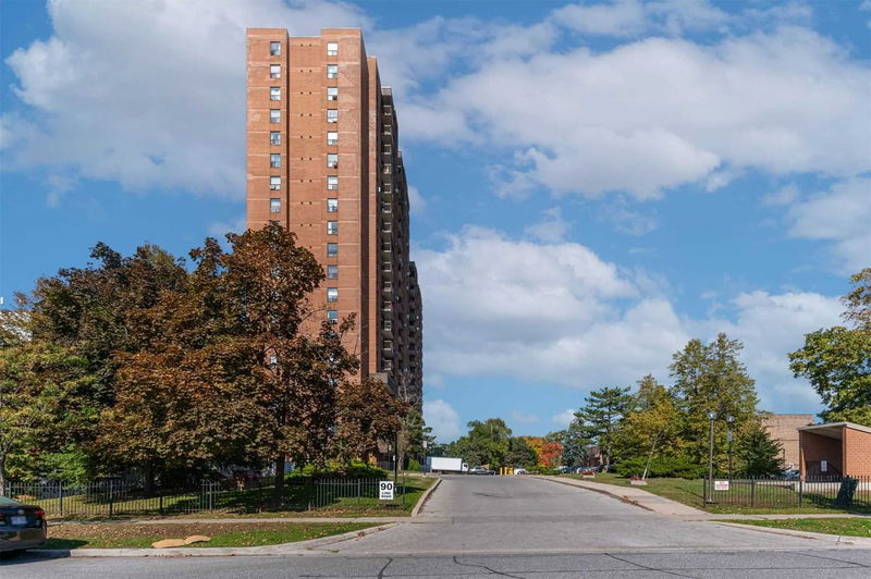 Unit 810 — 90 Ling Rd, Toronto - West Hill image-0-0