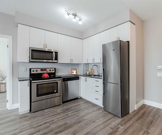 Ph16 - 22 East Haven Drive