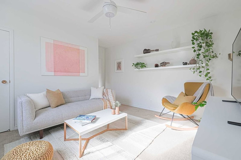 48 St Dunstan Dr, Toronto, M1L 2V5 | Image 3