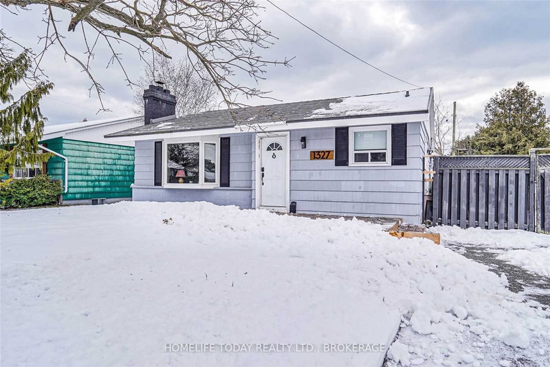 1327 Commerce St, Pickering, L1W 1E1 | Image 2