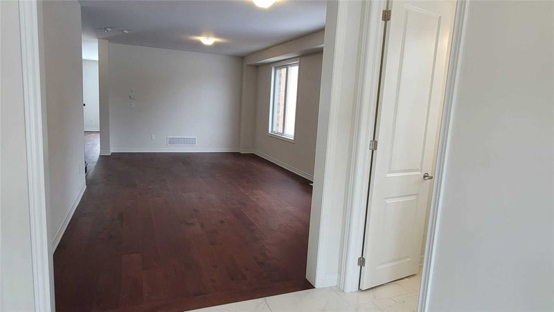 199 Miyako Crt, Oshawa, L1L 0R7 | Image 3