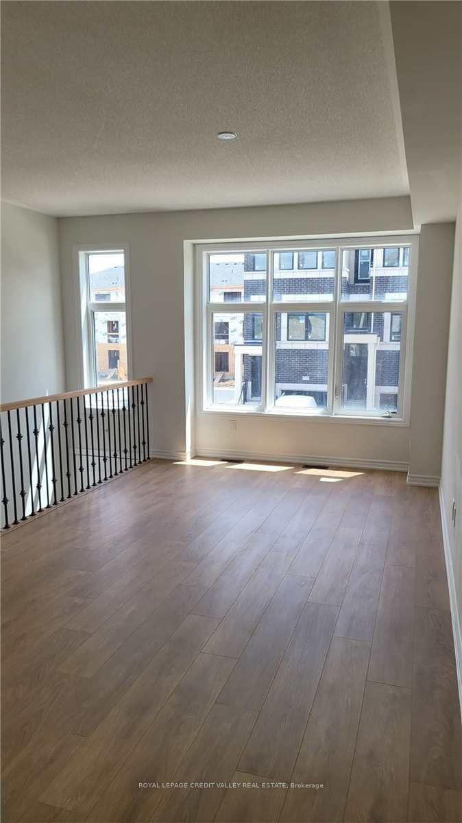 774 Eddystone Path, Oshawa, L1H 0A7 | Image 3