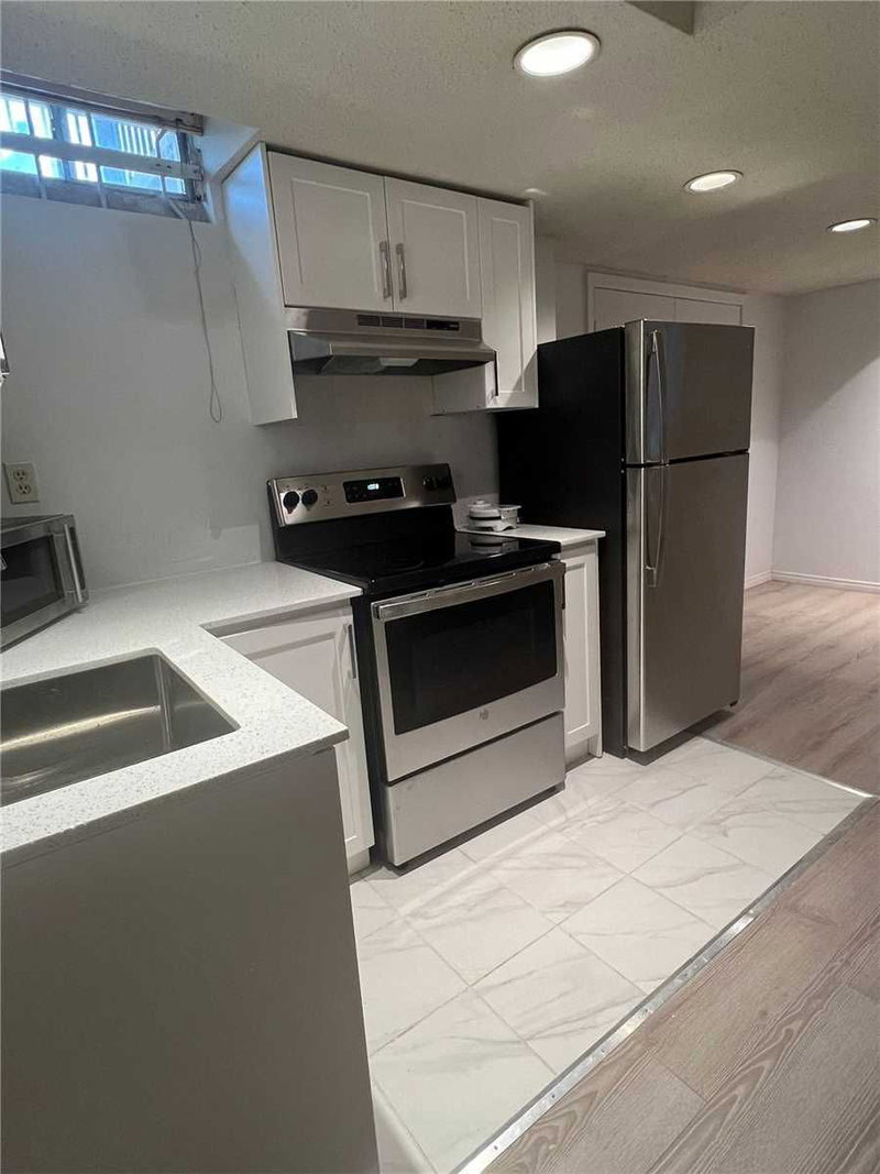 Bsmt - 58 Grover Dr, Toronto, M1C 4V7 | Image 2